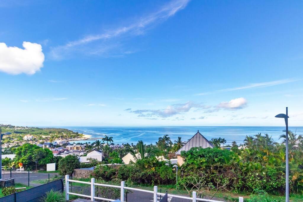 Oceanides - Studio Renove Avec Magnifique Vue Mer - Saint-Gilles-Les-Bains Exterior foto